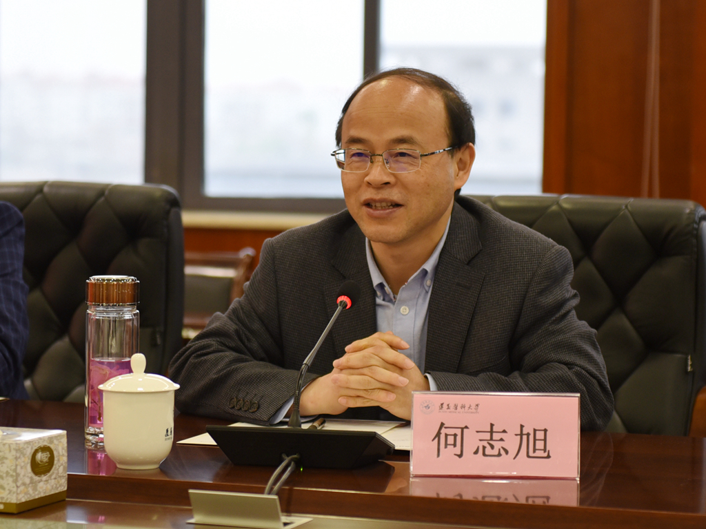 校党委书记何志旭讲话